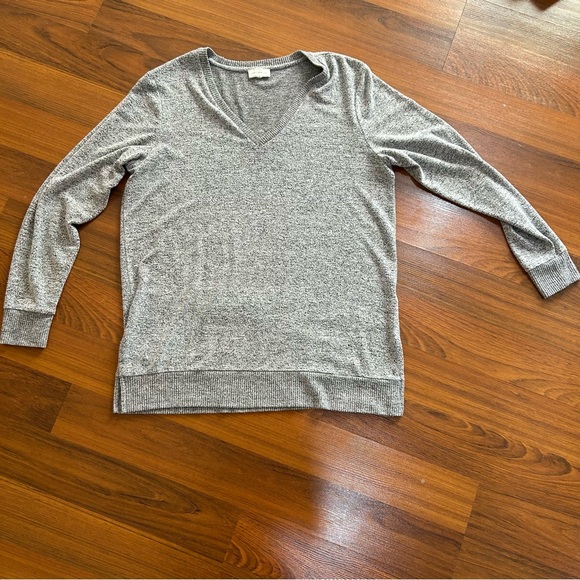 Lucky Brand Sweater Tunic V Neck Long Sleeves Pullover Heather Gray Size Large - Picture 2 of 7